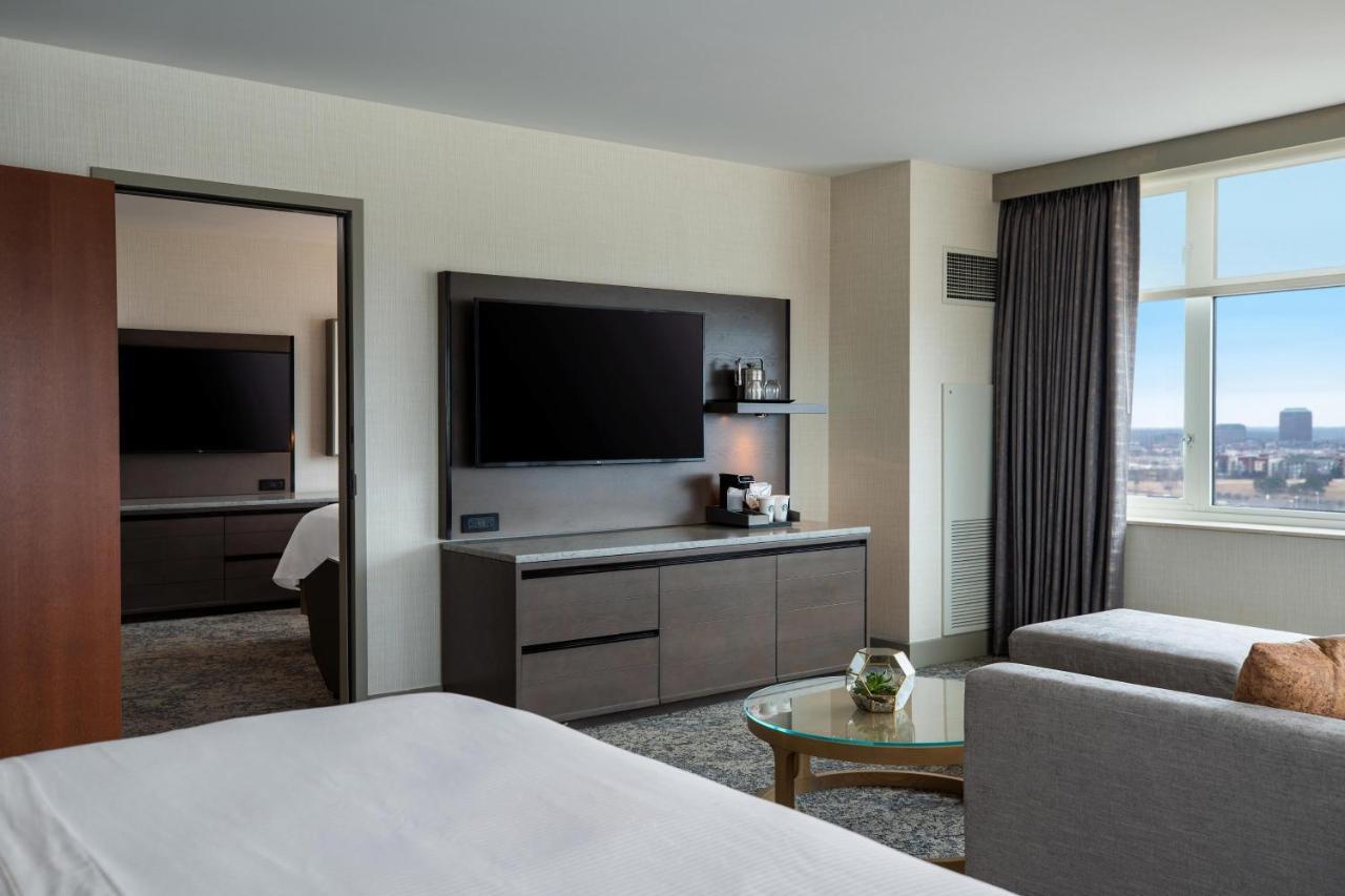 Hotel The Westin Chicago Lombard Extérieur photo