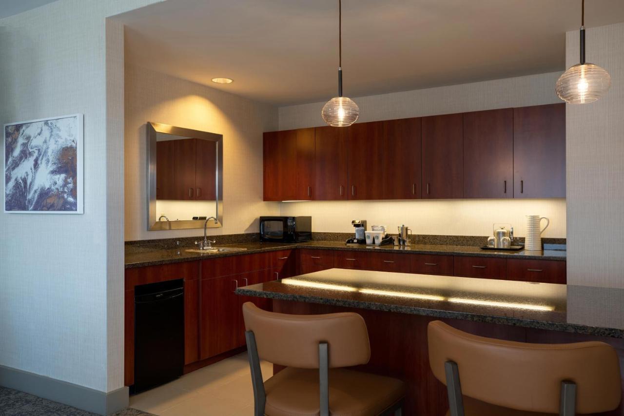 Hotel The Westin Chicago Lombard Extérieur photo